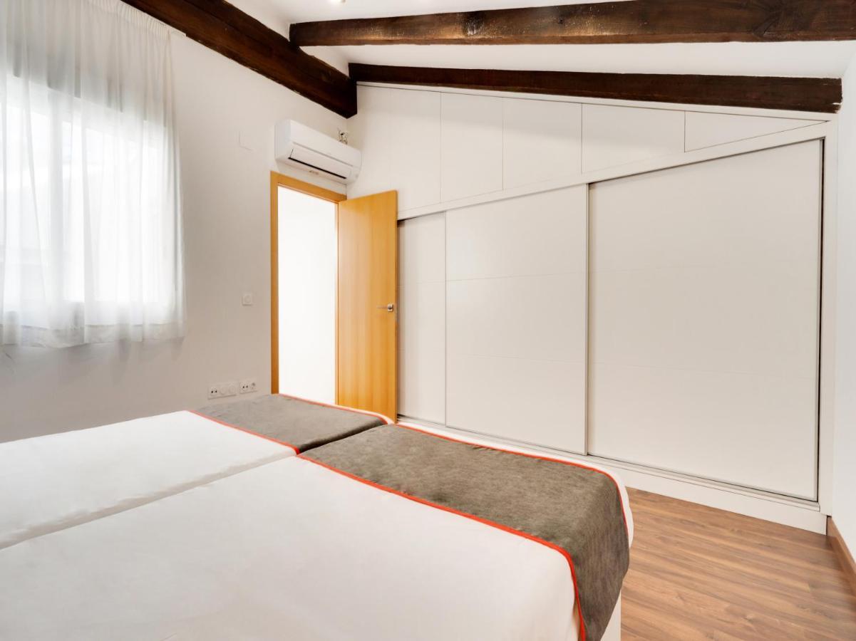 Oyo Style Apartments Puerto Valencia Bagian luar foto